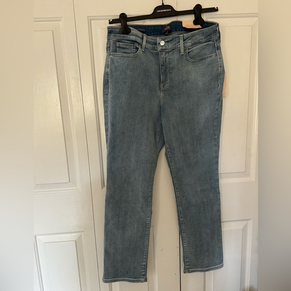 NYDJ Women's Straight Leg Jeans in Light Blue Wash